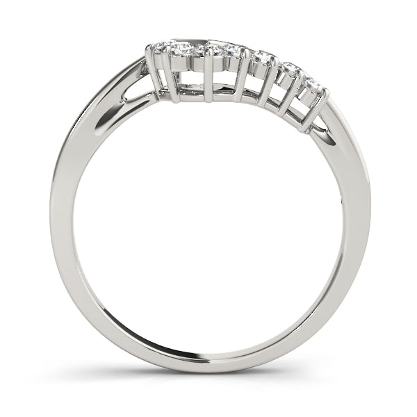 Curved Diamond Wedding Band · 0.13 ct tw