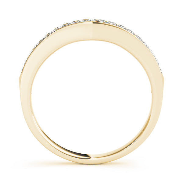 Curved Diamond Wedding Band · 0.27 ct tw