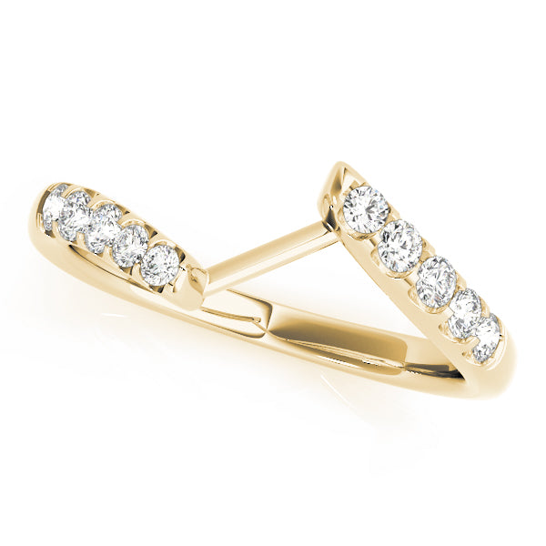 Curved Diamond Wedding Band · 0.20 ct tw
