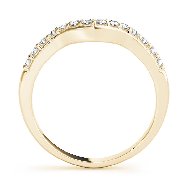 Curved Diamond Wedding Band · 0.28 ct tw