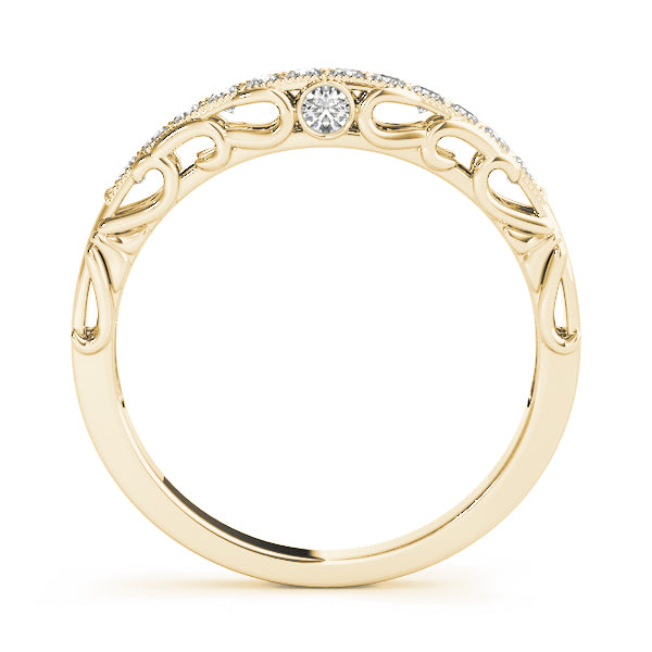 Curved Diamond Wedding Band · 0.15 ct tw