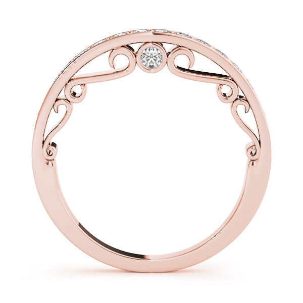 Curved Diamond Wedding Band · 0.28 ct tw