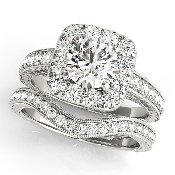Round Halo Diamond Engagement Ring · 0.53 ct tw