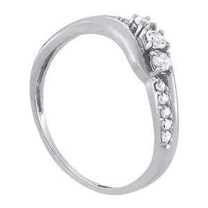 Round Diamond Fashion Ring · 0.25 ct tw