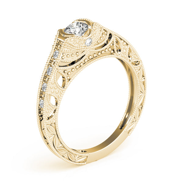 Round Antique Diamond Engagement Ring · 0.35 ct tw