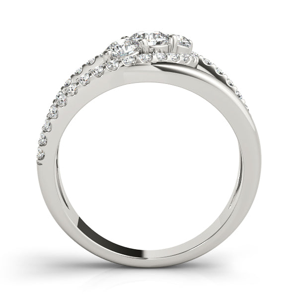 Round Diamond Fashion Ring · 0.81 ct tw