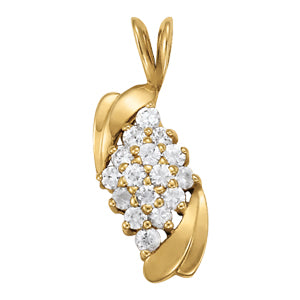Cluster Diamond Pendant · 0.48 ct tw