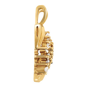Cluster Diamond Pendant · 0.48 ct tw