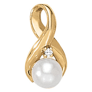 Pearl Gemstone Pendant · 0.01 ct tw