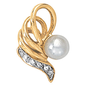 Pearl Gemstone Pendant · 0.03 ct tw