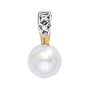 Pearl Gemstone Pendant · 0.01 ct tw