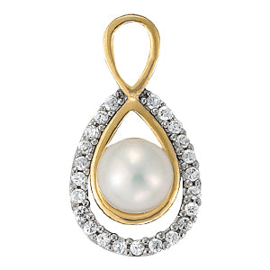 Pearl Gemstone Pendant · 0.17 ct tw