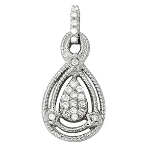 Cluster Diamond Pendant · 0.21 ct tw