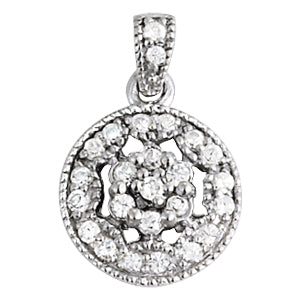 Cluster Diamond Pendant · 0.25 ct tw