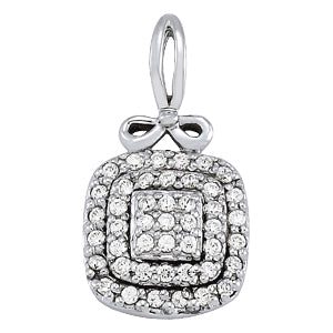 Cluster Diamond Pendant · 0.34 ct tw