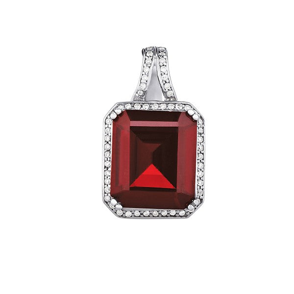 Emerald Gemstone Pendant · 0.31 ct tw