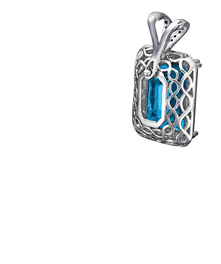 Emerald Gemstone Pendant · 0.30 ct tw