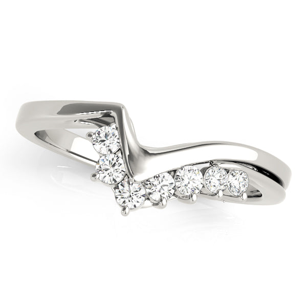 Curved Diamond Wedding Band · 0.13 ct tw