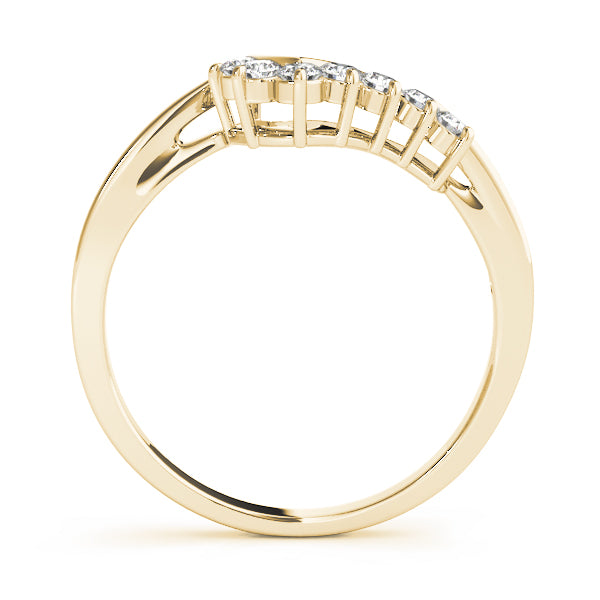 Curved Diamond Wedding Band · 0.13 ct tw
