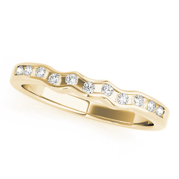 Curved Diamond Wedding Band · 0.11 ct tw