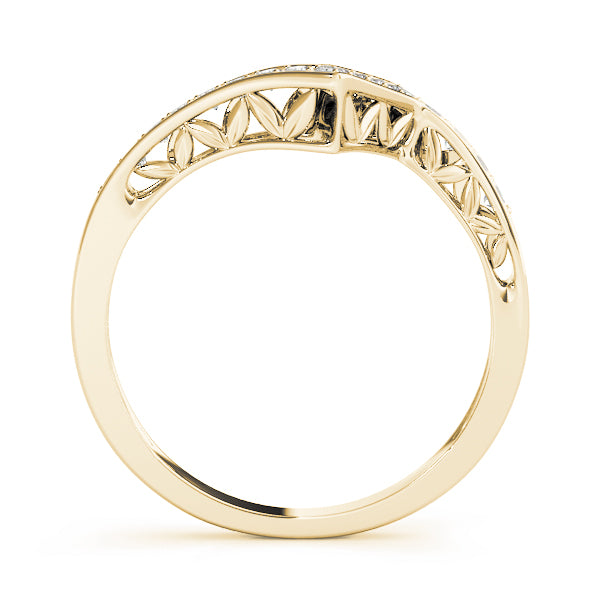 Curved Diamond Wedding Band · 0.26 ct tw