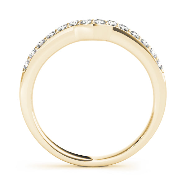 Curved Diamond Wedding Band · 0.28 ct tw