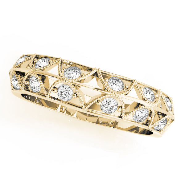 Curved Diamond Wedding Band · 0.17 ct tw