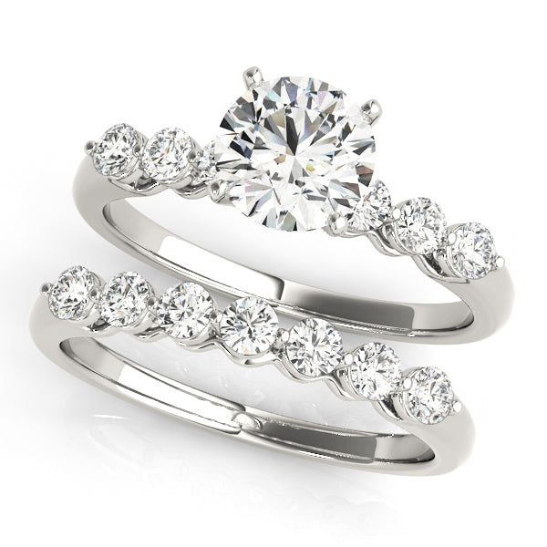 Single Row Prong Set Diamond Engagement Ring · 0.30 ct tw