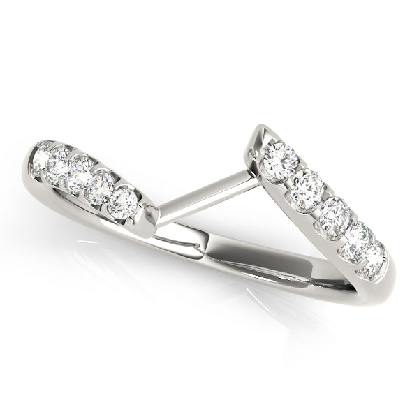 Curved Diamond Wedding Band · 0.20 ct tw