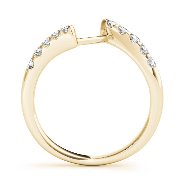Curved Diamond Wedding Band · 0.20 ct tw
