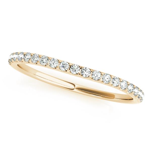 Prong Set Diamond Wedding Band · 0.10 ct tw
