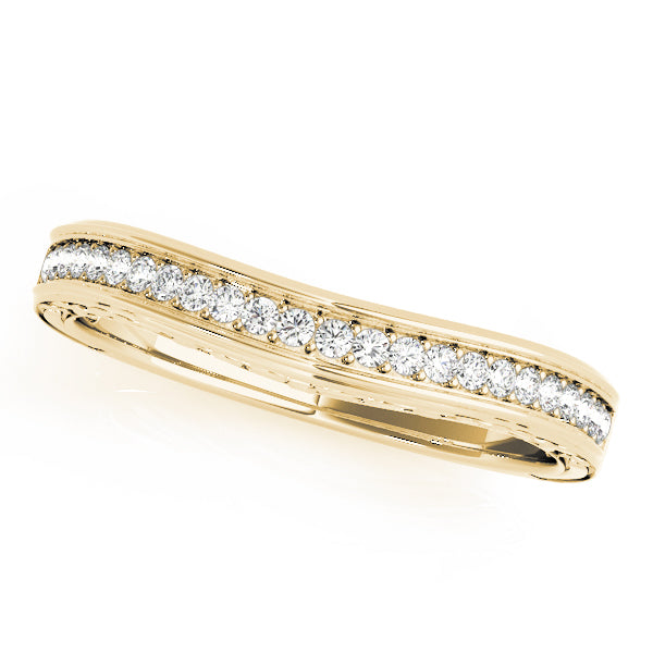 Curved Diamond Wedding Band · 0.14 ct tw