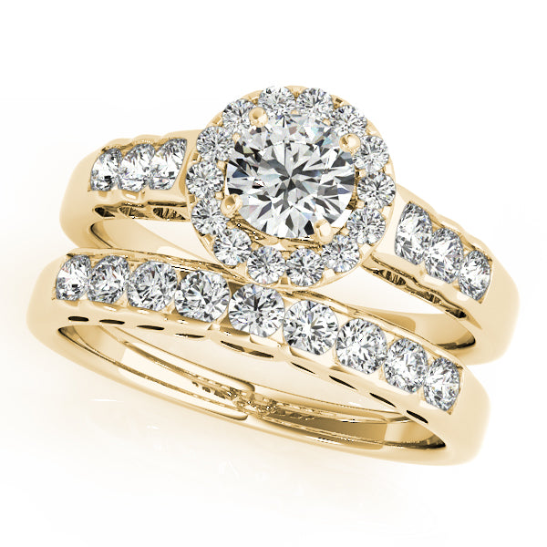 Round Halo Diamond Engagement Ring · 0.46 ct tw