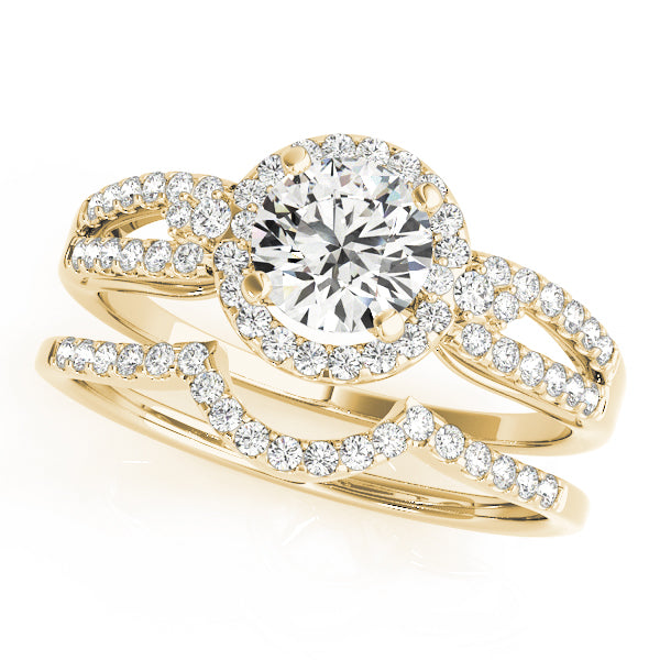 Round Halo Diamond Engagement Ring · 0.25 ct tw