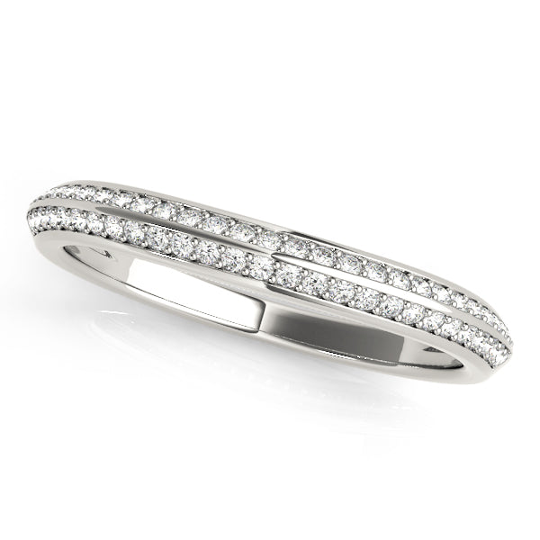 Curved Diamond Wedding Band · 0.20 ct tw