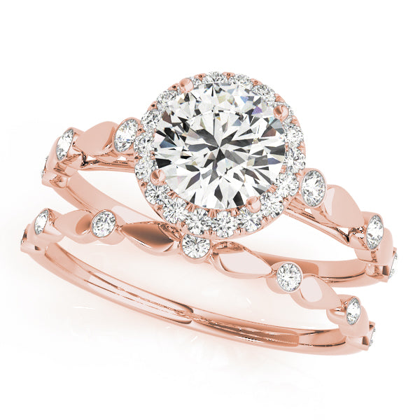 Round Halo Diamond Engagement Ring · 0.23 ct tw