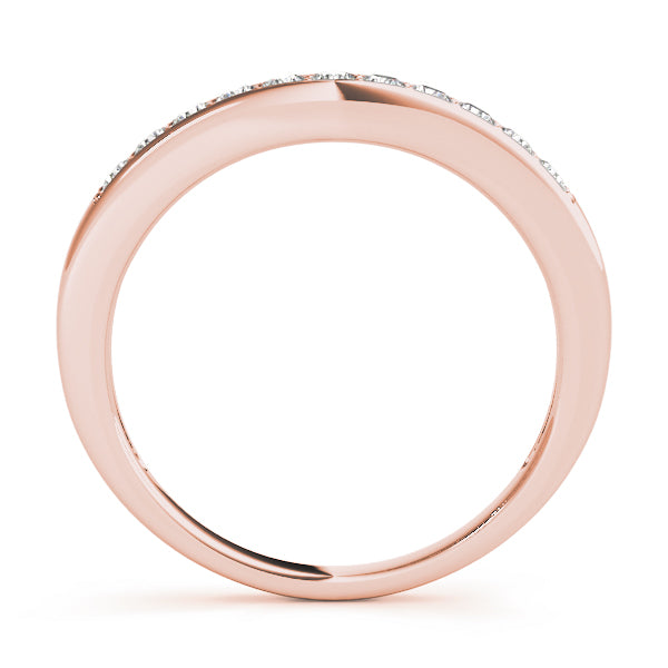 Curved Diamond Wedding Band · 0.28 ct tw