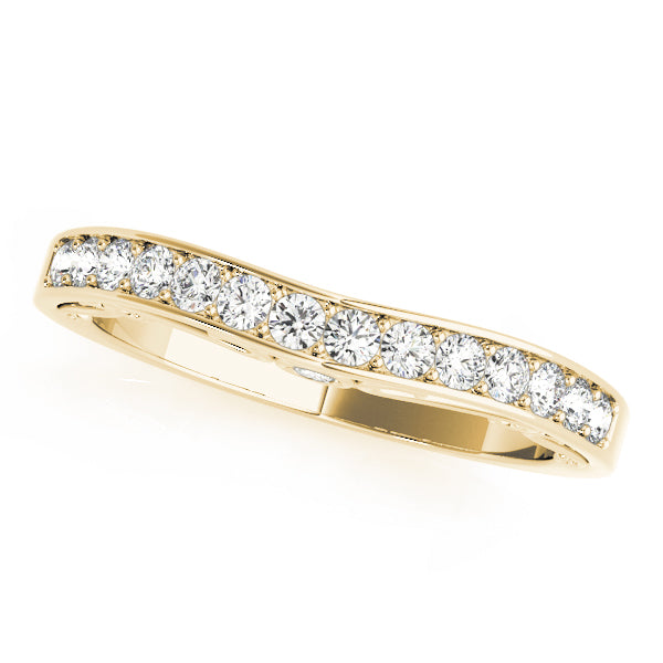 Curved Diamond Wedding Band · 0.28 ct tw