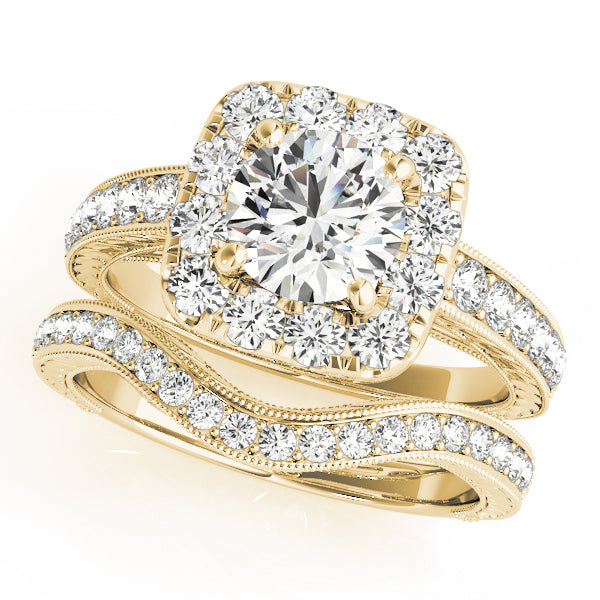 Round Halo Diamond Engagement Ring · 0.53 ct tw