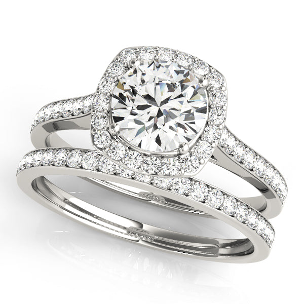 Round Halo Diamond Engagement Ring · 1.05 ct tw