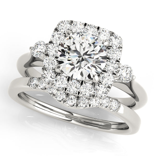 Round Halo Diamond Engagement Ring · 0.49 ct tw