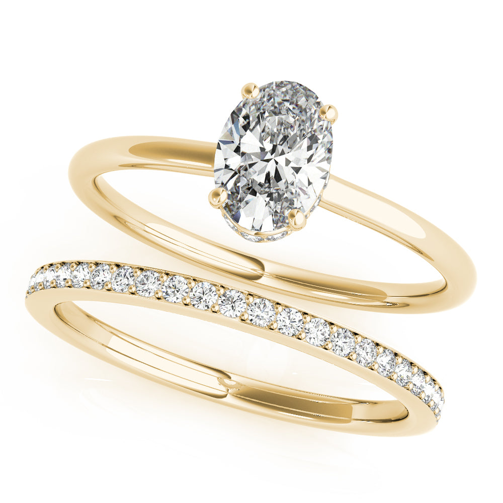 Oval Diamond Engagement Ring · 0.10 ct tw