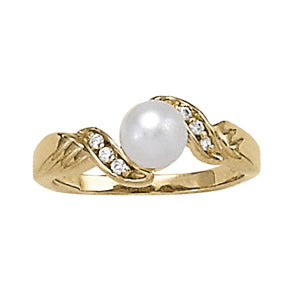 Pearl Gemstone Fashion Ring · 0.06 ct tw