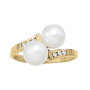 Pearl Gemstone Fashion Ring · 0.06 ct tw