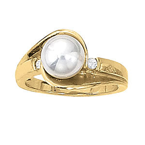 Pearl Gemstone Fashion Ring · 0.12 ct tw