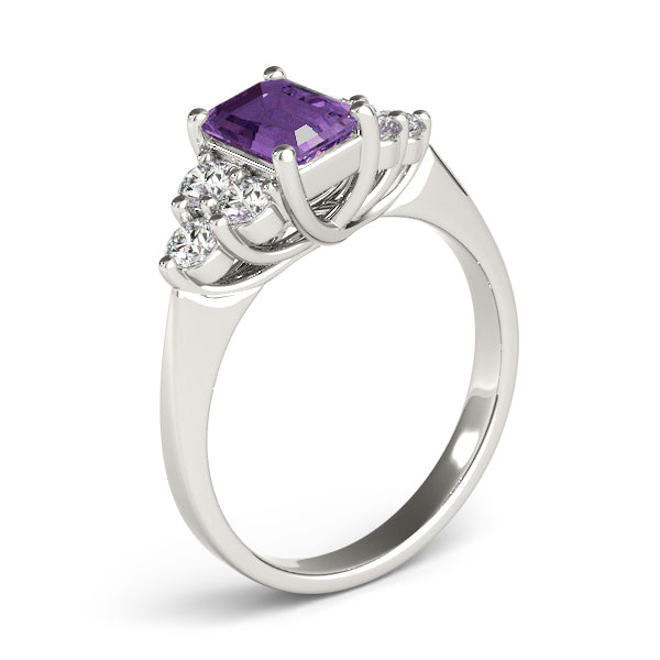 Emerald Gemstone Engagement Ring · 0.30 ct tw