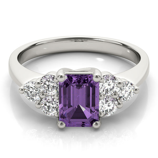 Emerald Gemstone Engagement Ring · 0.30 ct tw