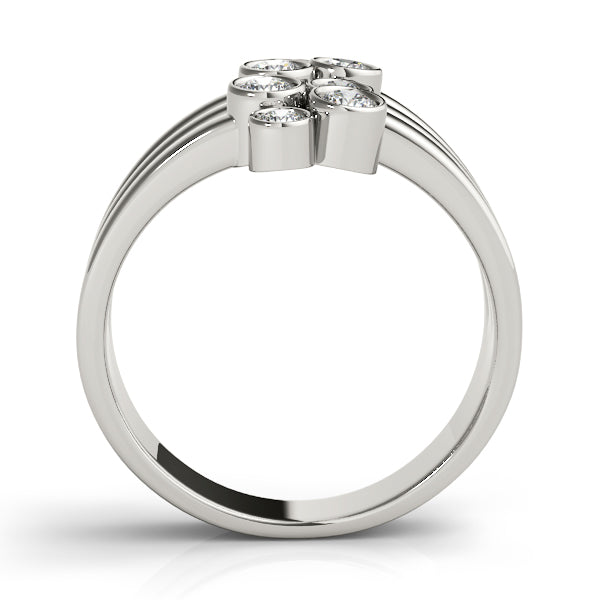 Diamond Right Hand Fashion Ring · 0.50 ct tw
