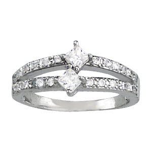 Diamond Fashion Ring · 0.50 ct tw