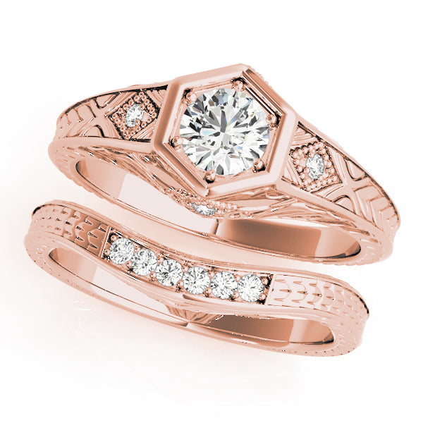 Round Antique Diamond Engagement Ring · 0.36 ct tw